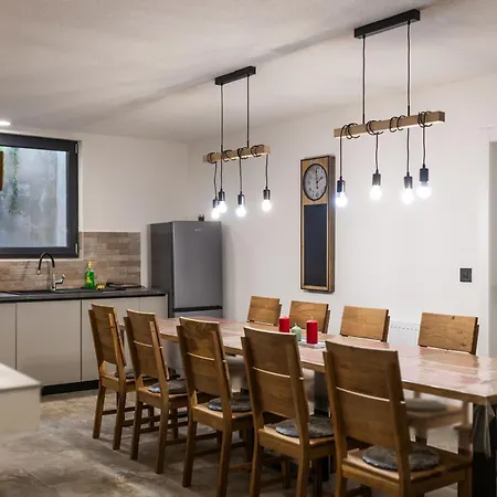 House Vuk بيت للعطل Kupjak