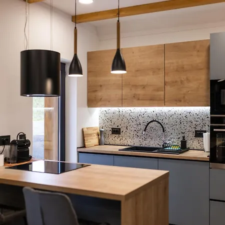 House Vuk بيت للعطل