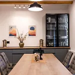 House Vuk Kupjak