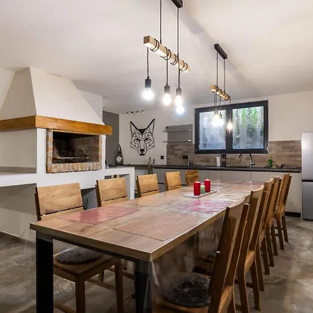 House Vuk Holiday home Kupjak